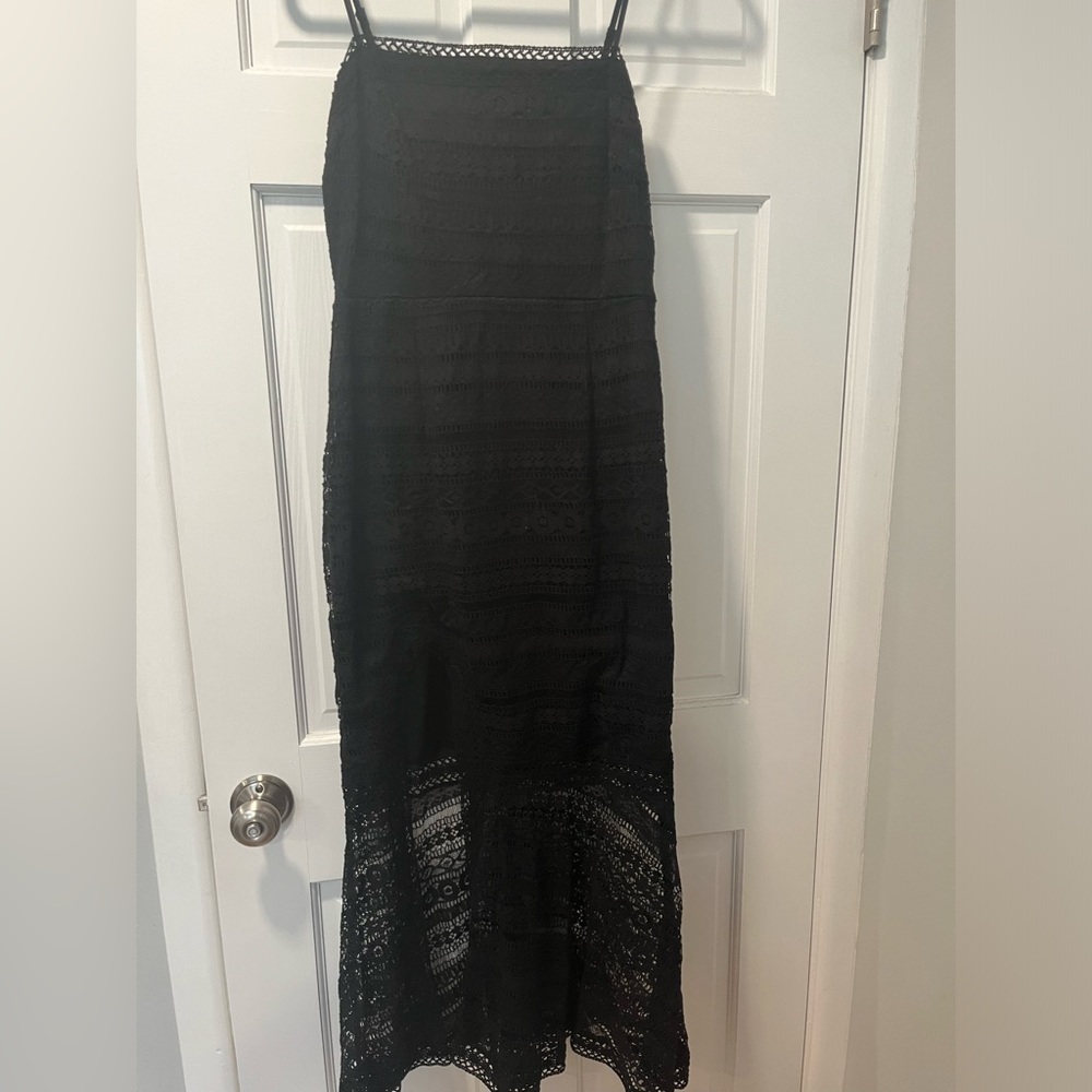 LULUS Black Lace Cami Maxi Dress Size Medium